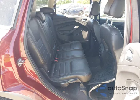 2015 Ford Escape Titanium из США, поврежденный, VIN 1FMCU9J91FUA51300